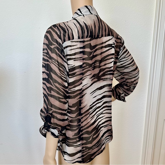 CHICO’S STRIKING TIGER STRIPE BUTTON DOWN SHIRT 6-8 - Picture 2 of 13